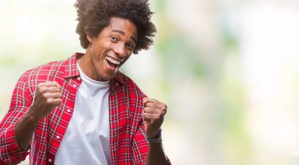 Afro Amerikansk Man Över Isolerade Bakgrund Mycket Glad Och Upphetsad — Stockfoto