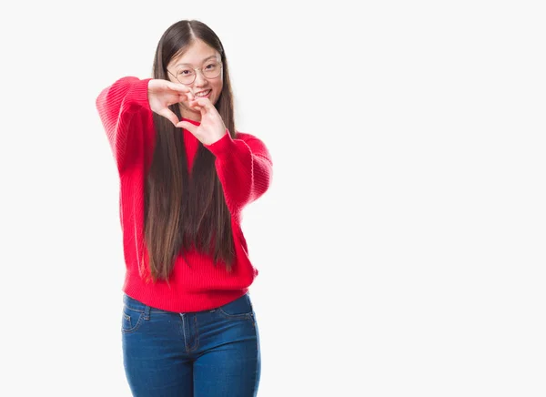 Jovem Chinesa Sobre Fundo Isolado Usando Óculos Sorrindo Amor Mostrando — Fotografia de Stock