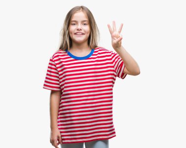 Genç güzel kız gösterilen ve parmakları ile işaret izole arka plan üzerinde üçüncü ise kendinden emin ve mutlu gülümseyerek.