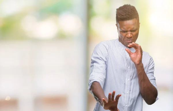 Jovem Homem Afro Americano Sobre Fundo Isolado Expressão Repugnante Descontente — Fotografia de Stock