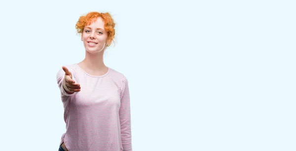 Young Redhead Woman Smiling Friendly Offering Handshake Greeting Welcoming Successful — Stock Photo, Image