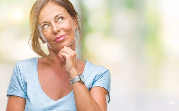 Mujer Hispana Mayor Mediana Edad Sobre Fondo Aislado Con Mano — Foto de Stock