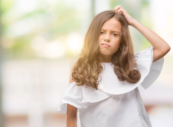 Brünettes Hispanisches Mädchen Verwirrt Und Wundert Sich Über Die Frage — Stockfoto