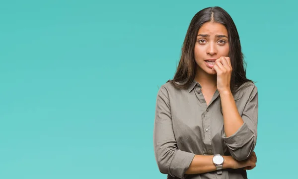 Ung Vacker Arabisk Kvinna Över Isolerade Bakgrund Ser Stressad Och — Stockfoto