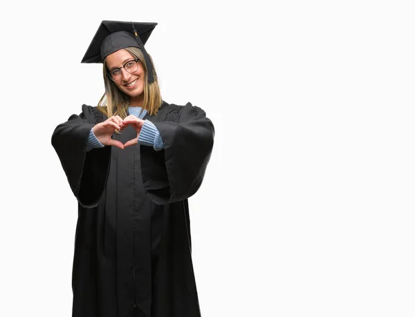 Joven Hermosa Mujer Con Uniforme Graduado Sobre Fondo Aislado Sonriendo —  Fotos de Stock