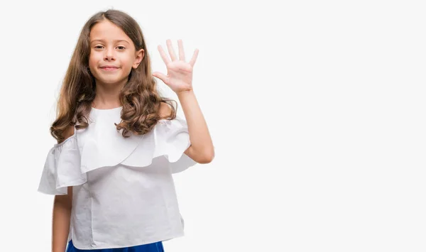 Brunette Hispanic Girl Showing Pointing Fingers Number Five While Smiling — Stock Photo, Image