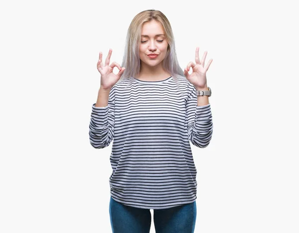 Giovane Donna Bionda Sfondo Isolato Rilassarsi Sorridere Con Gli Occhi — Foto Stock