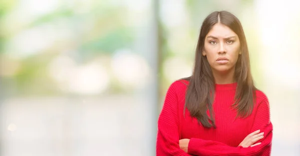 Unga Vackra Spansktalande Bär Röd Tröja Skeptiker Och Nervös Oaccepterande — Stockfoto