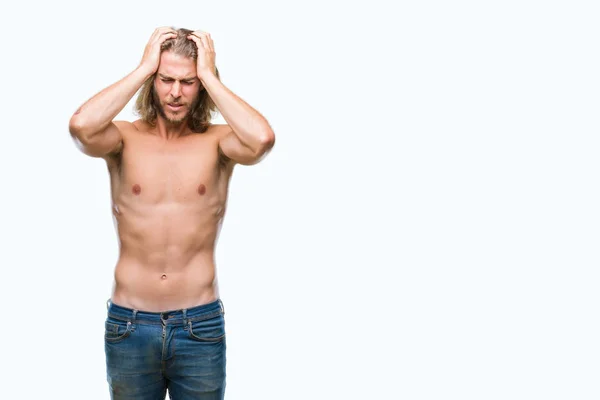 Homem Sem Camisa Bonito Jovem Com Cabelos Longos Mostrando Corpo — Fotografia de Stock