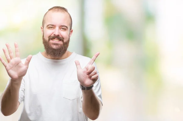 Jeune Homme Hipster Caucasien Portant Shirt Décontracté Sur Fond Isolé — Photo