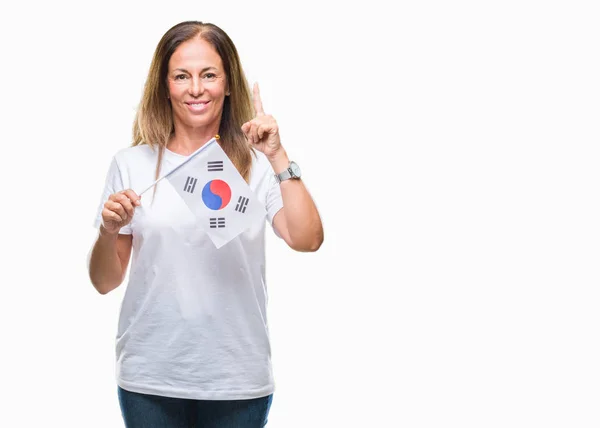 Mujer Hispana Mediana Edad Sosteniendo Bandera Corea Del Sur Sobre — Foto de Stock