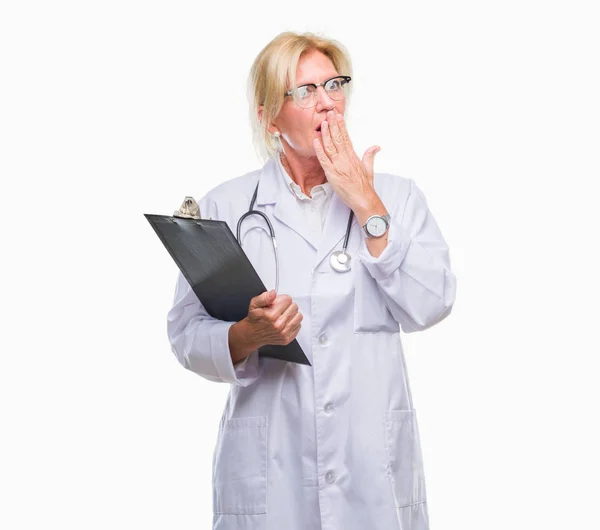 Middle Age Blonde Doctor Woman Holding Clipboard Isolated Background Cover — Stock Photo, Image