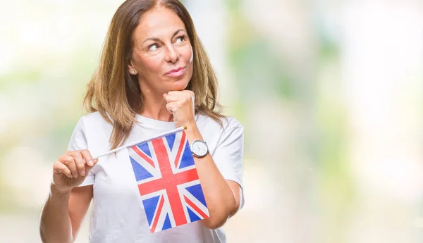 Mujer Hispana Mediana Edad Sosteniendo Bandera Del Reino Unido Sobre —  Fotos de Stock