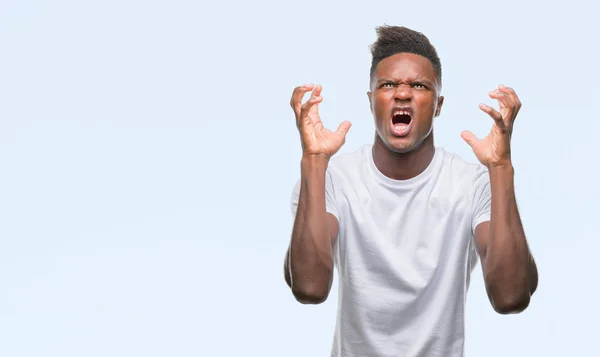 Joven Afroamericano Sobre Fondo Aislado Loco Loco Gritando Gritando Con — Foto de Stock