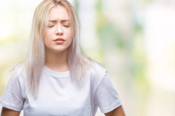 Mujer Rubia Joven Sobre Fondo Aislado Con Mano Estómago Porque — Foto de Stock