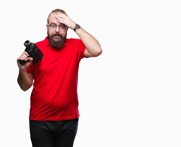 Young Caucasian Hipster Man Filmming Using Retro Video Camera Isolated — Stock Photo, Image