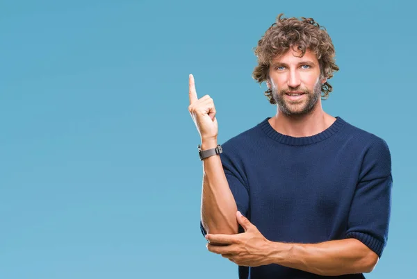 Hombre Modelo Hispano Guapo Usando Suéter Invierno Sobre Fondo Aislado —  Fotos de Stock