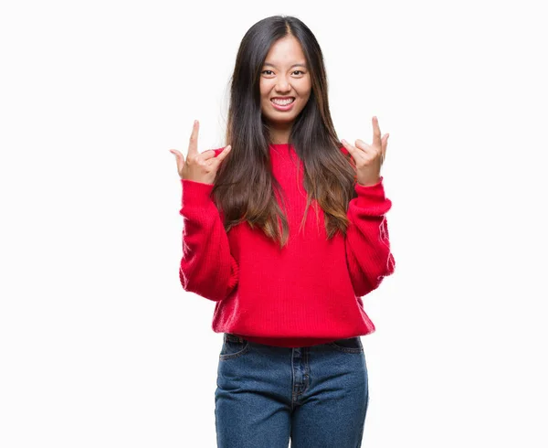 Junge Asiatische Frau Winterpullover Über Isoliertem Hintergrund Schreit Mit Verrücktem — Stockfoto