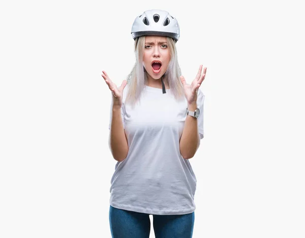 Mladá Blond Žena Nosí Cyklista Bezpečnostní Helmu Nad Izolované Pozadí — Stock fotografie