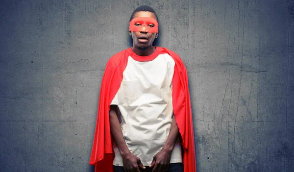 Uykulu Ifade Çok Çalıştırılıyordu Yorgun Olan Afrika Siyah Süper Kahraman — Stok fotoğraf