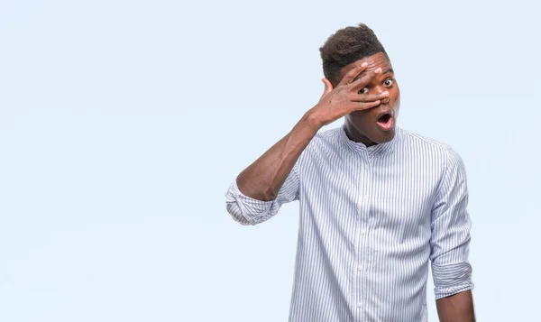 Young African American Man Isolated Background Peeking Shock Covering Face — Stock Photo, Image
