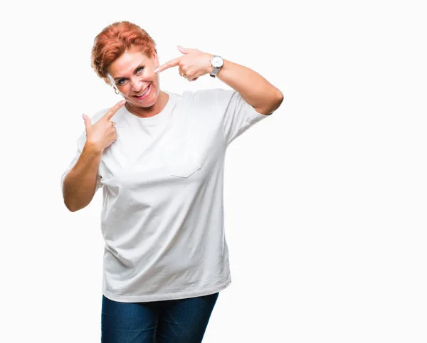 Atrractive Senior Caucasian Redhead Woman Isolated Background Smiling Confident Showing — Stock Photo, Image