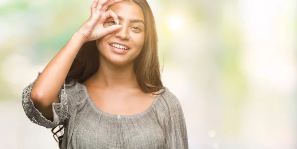 Junge Schöne Arabische Frau Über Isolierten Hintergrund Tun Geste Mit — Stockfoto