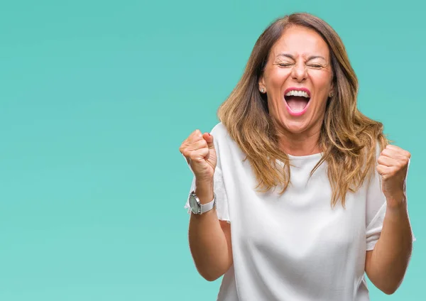 Donna Ispanica Anziana Mezza Età Sfondo Isolato Che Celebra Sorpreso — Foto Stock