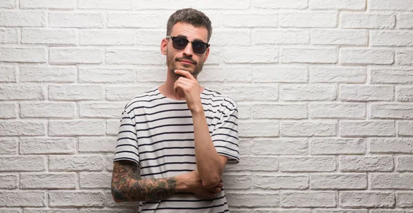 Young Adult Man Wearing Sunglasses Standing White Brick Wall Hand — Stock Photo, Image