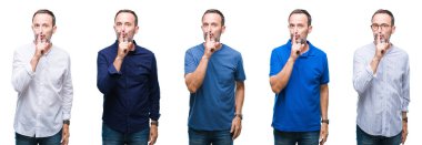 Kolaj dudaklarında parmak ile sessiz olmanı izole arka plan üzerinde duran yakışıklı üst düzey ağarmış zarif iş adamı. Sessizlik ve gizli kavramı.