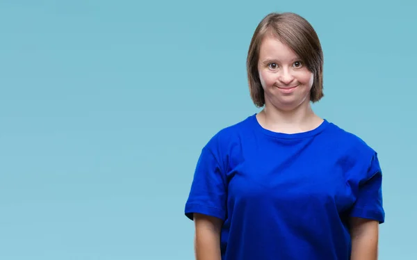 Mladá Dospělá Žena Downovým Syndromem Izolovaném Pozadí Šťastným Chladným Úsměvem — Stock fotografie