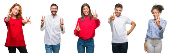 Collage Chinesischer Indischer Hispanischer Menschen Vor Isoliertem Hintergrund Die Lächelnd — Stockfoto