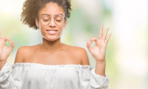 Young Afro American Woman Wearing Glasses Isolated Background Relax Smiling — Stock Photo, Image