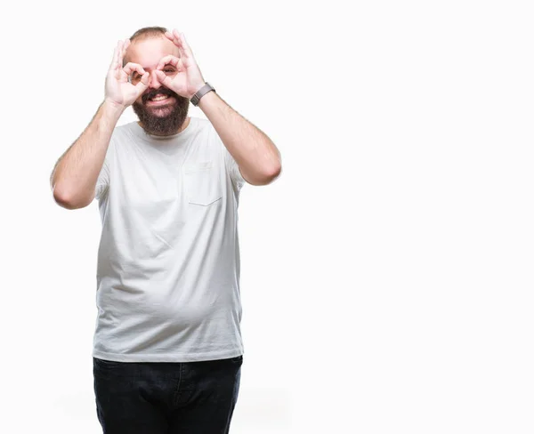 Unga Kaukasiska Hipster Man Bär Casual Shirt Över Isolerade Bakgrund — Stockfoto