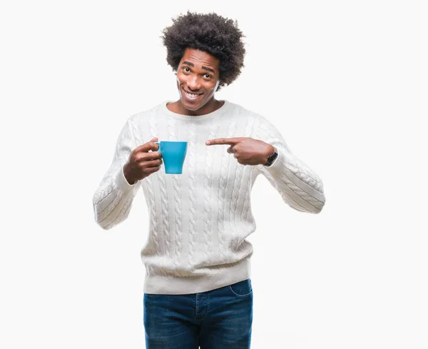 Afro Amerikalı Adam Izole Arka Parmak Ile Işaret Çok Mutlu — Stok fotoğraf