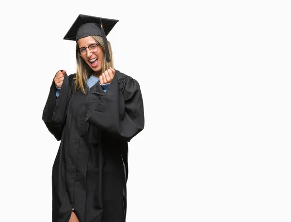 Mooie Jongedame Dragen Afgestudeerd Uniform Geïsoleerde Achtergrond Erg Blij Opgewonden — Stockfoto