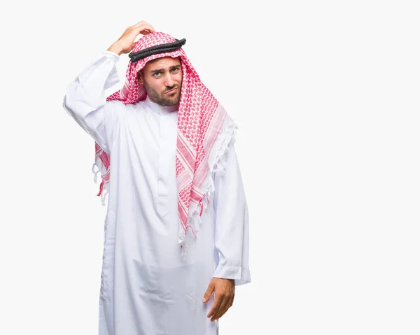 Der Junge Gutaussehende Mann Der Keffiyeh Über Isoliertem Hintergrund Trägt — Stockfoto