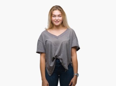 Yüzünde mutlu ve güzel bir gülümseme ile izole arka plan üzerinde beyaz kadın. Şanslı kişi.