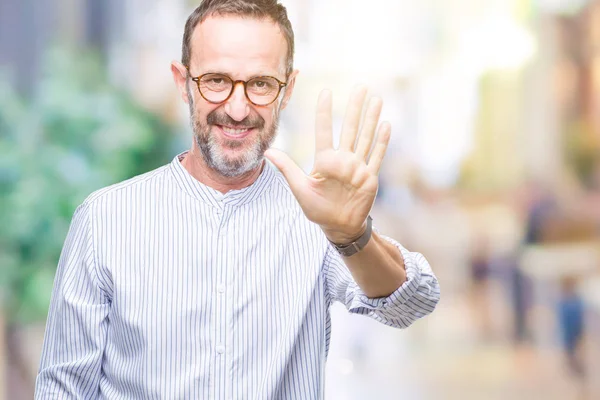 Medelåldern Hoary Senior Mannen Bär Glasögon Över Isolerade Bakgrund Visar — Stockfoto
