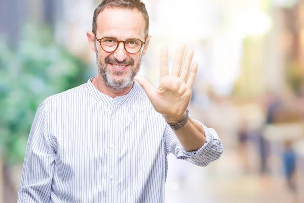 Mezza Età Hoary Anziano Uomo Indossa Occhiali Sfondo Isolato Mostrando — Foto Stock