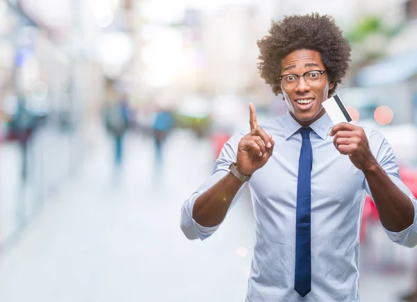 Afro American Man Holding Credit Card Isolated Background Surprised Idea — Stock Photo, Image