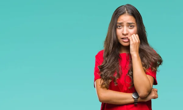 Ung Vacker Arabisk Kvinna Över Isolerade Bakgrund Ser Stressad Och — Stockfoto