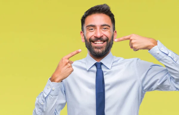 Дорослий Іспаномовний Бізнесмен Над Ізольованим Тлом Посміхається Впевнено Показуючи Вказуючи — стокове фото