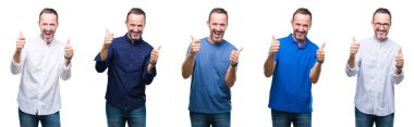 Kolaj yakışıklı üst düzey ağarmış zarif iş adam ayakta bir el ile olumlu hareketi yaparken arka plan başarı işareti başparmak gülümseyen ve mutlu izole. Neşeli bir ifadeyle, kazanan jest kameraya bakıyor.