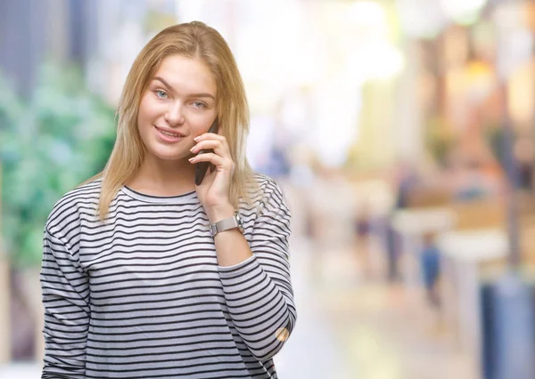 Junge Kaukasische Frau Zeigt Smartphone Bildschirm Vor Isoliertem Hintergrund Mit — Stockfoto