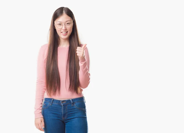 Young Chinese Woman Isolated Background Wearing Glasses Doing Happy Thumbs — Stock Photo, Image