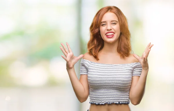 Junge Schöne Frau Mit Isoliertem Hintergrund Die Verrückt Und Verrückt — Stockfoto