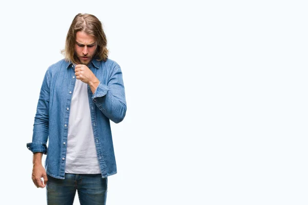 Hombre Guapo Joven Con Pelo Largo Sobre Fondo Aislado Sensación — Foto de Stock