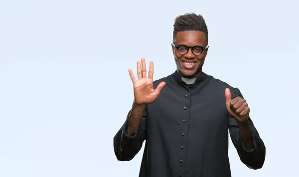 Gösterilen Parmakları Ile Işaret Izole Arka Plan Genç Afro Amerikan — Stok fotoğraf