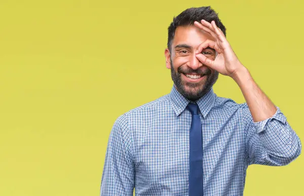 Hombre Negocios Hispano Adulto Sobre Fondo Aislado Haciendo Buen Gesto —  Fotos de Stock